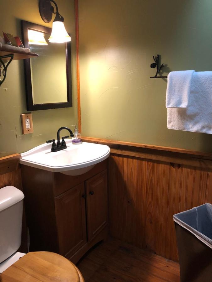 Fiddlers Roost B&B Cabins Galax ภายนอก รูปภาพ